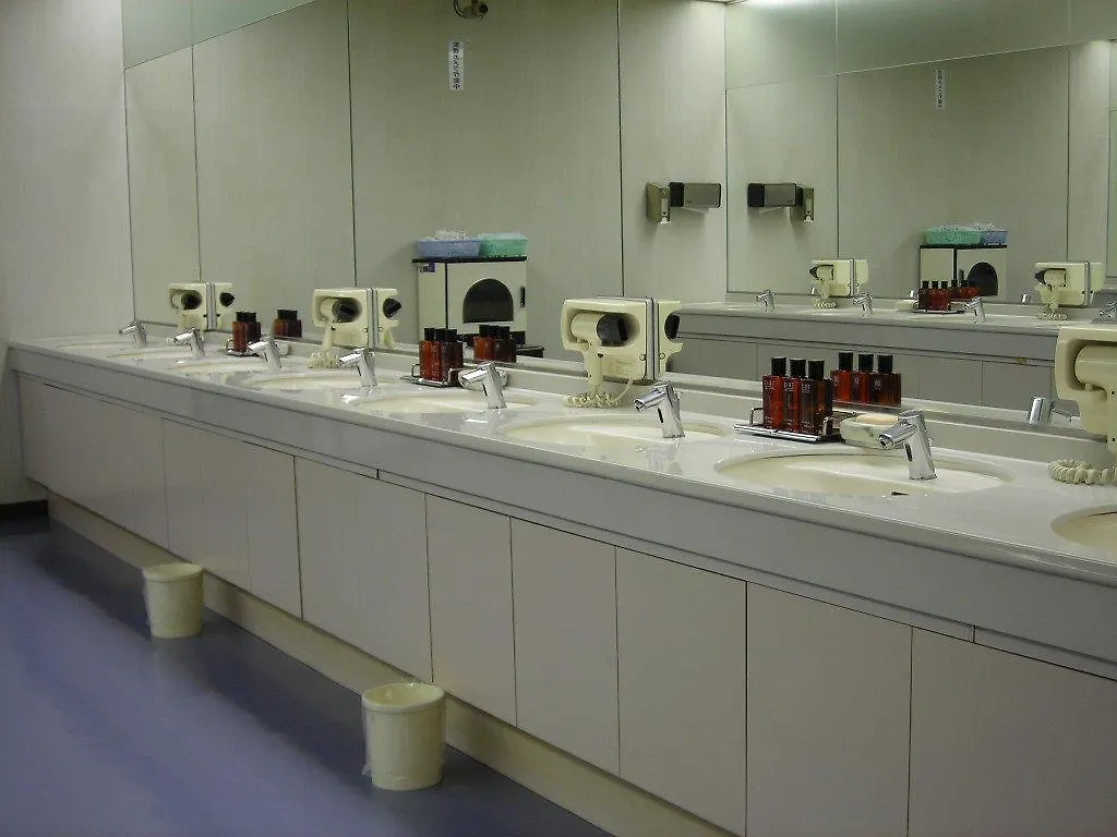 Capsule Inn Kamata Tokio Japonia