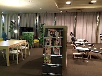 Hotel kapsułowy Capsule Inn Kamata Tokio
